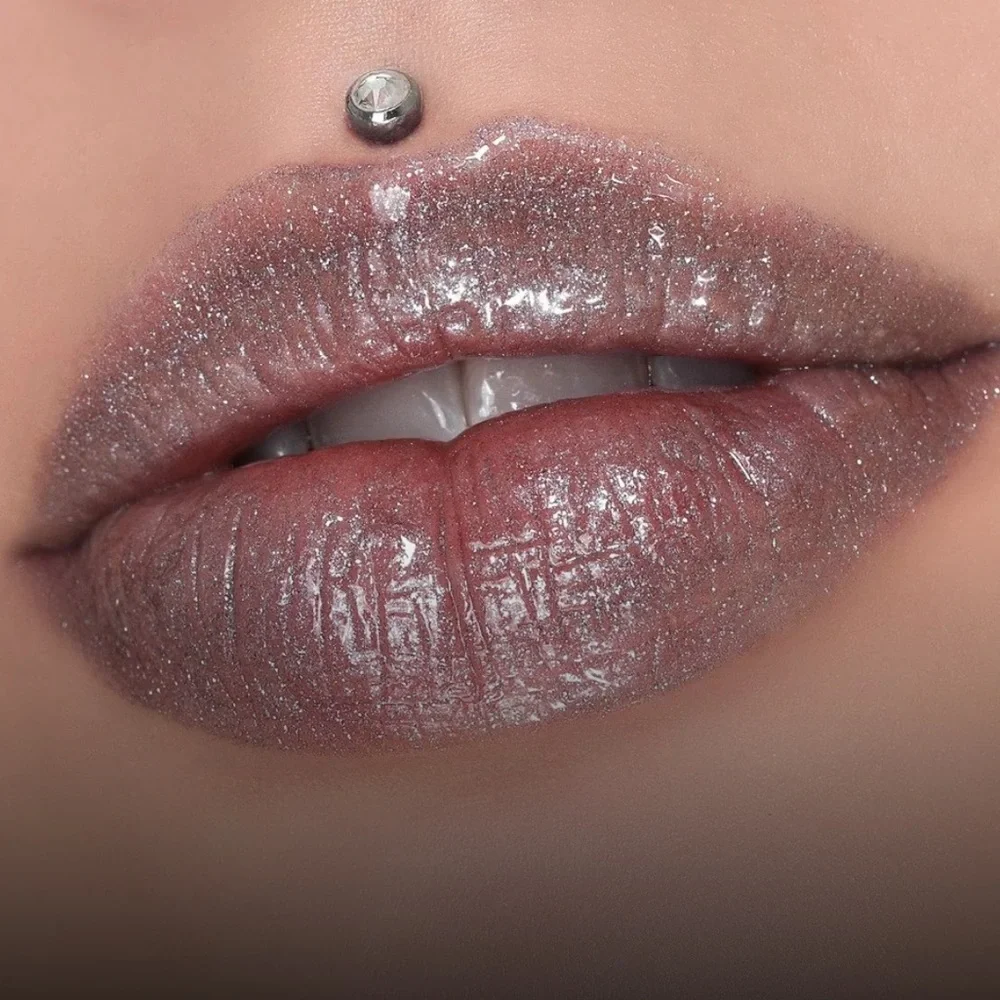 Jeffree Star The Gloss, in color Funeral Parlour. New in box!